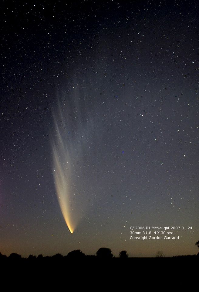 Comet McNaught20070124